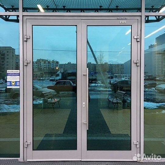 Алюминиевые входные двери 50/68 тёплые