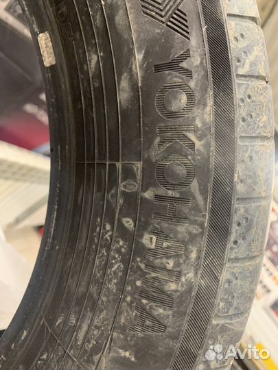 Yokohama 104ZR 215/65 R17