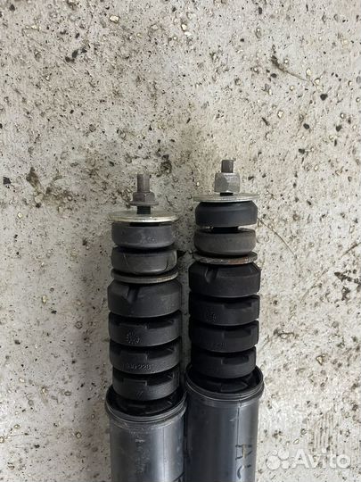 Амортизатор задний Nissan Almera G15