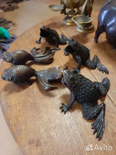 Бронзовые фигурки