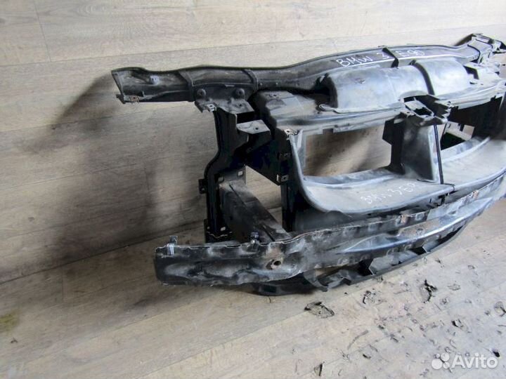 Рамка передняя бмв 3 E90
