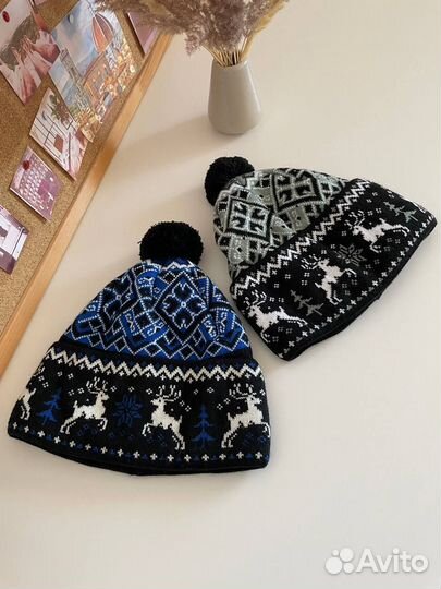 Парные шапки с Новогодним принтом