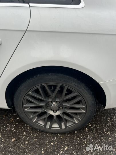 Продам колеса R18 momo revenge r18