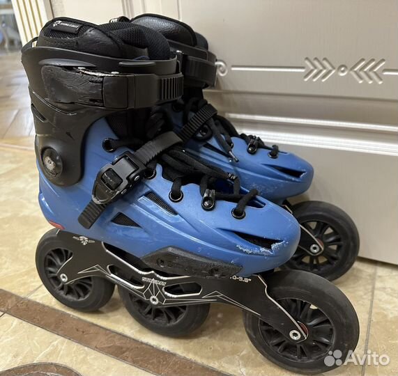 Роликовые коньки flying eagle