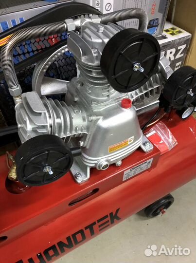 Воздушный компрессор 650/100