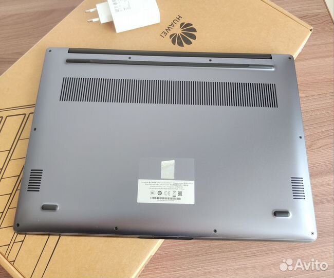 Huawei MateBook D16 i7-13700H