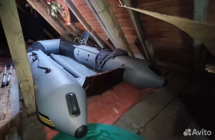 Лодка Marlin 340 с мотором Jet Marine 5 л/с