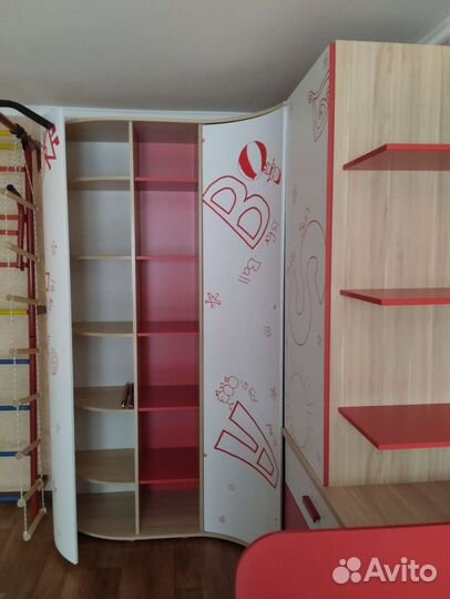 Набор мебели для детской комнаты