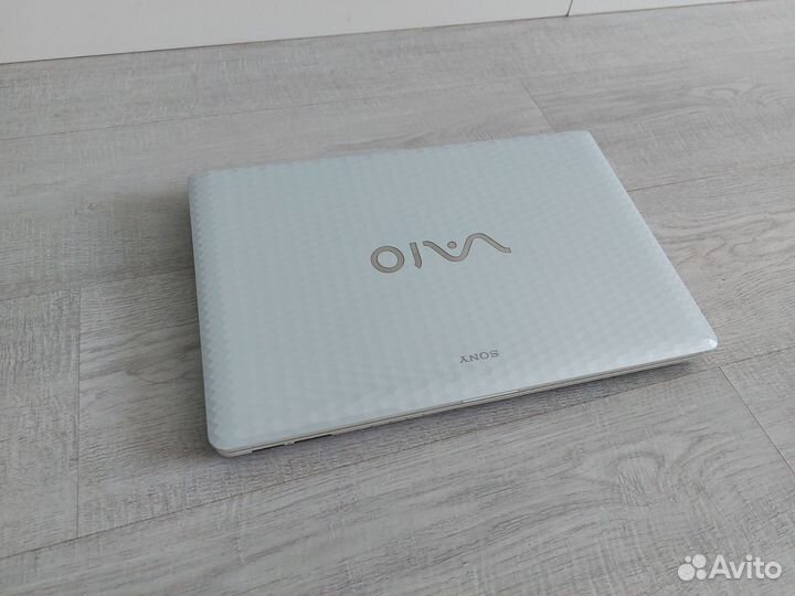 Ноутбук Sony Vaio