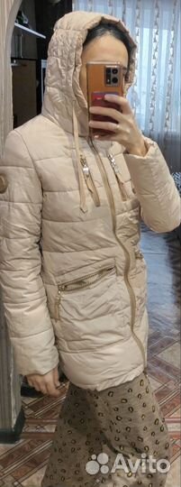 Пуховик зимний женский 42