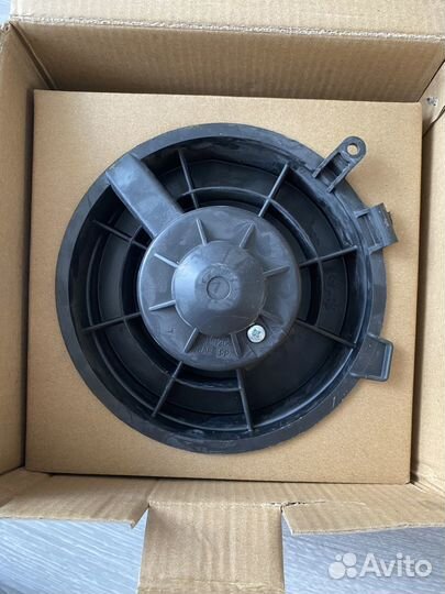 Моторчик отопителя