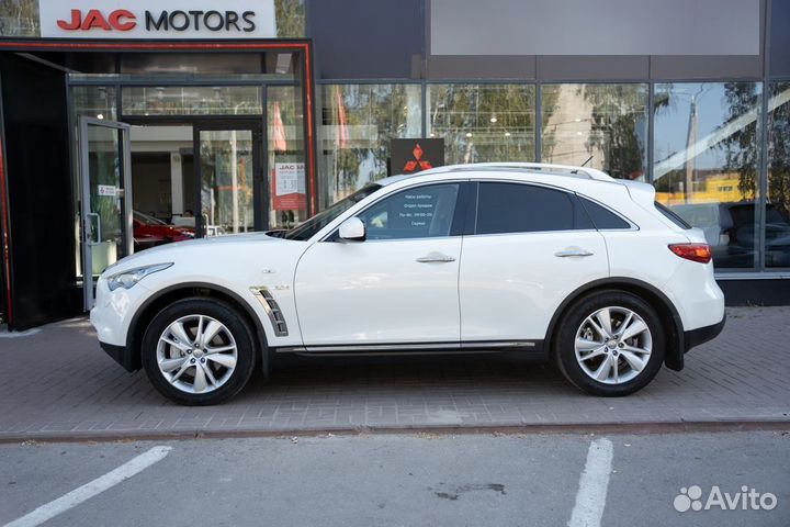 Infiniti QX70 3.0 AT, 2014, 171 000 км