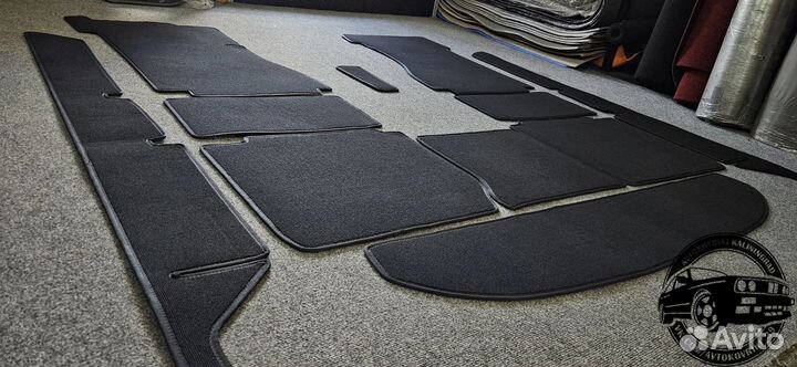 Автоковрики для Mercedes-Benz w114