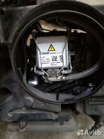 Фара левая Мерседес C W204