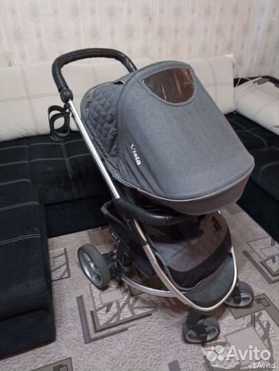 Продам детскую коляску Carrello Vista