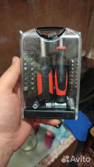 Набор насадок и отверка