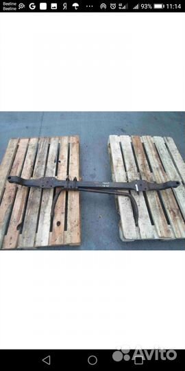 Подрамник на мерседес т1