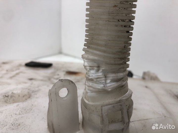 Бачок омывателя Bmw 1 E87/E81/E82/E88 2.0I 2010