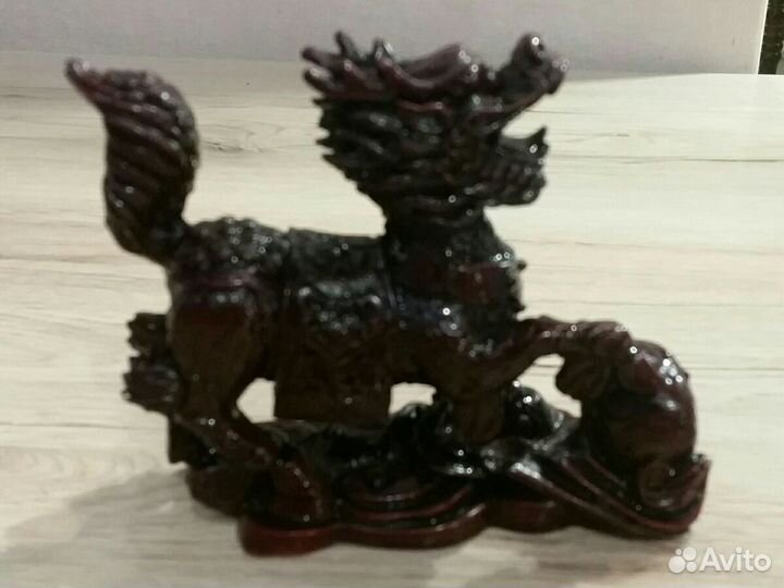 Драконы статуэтки