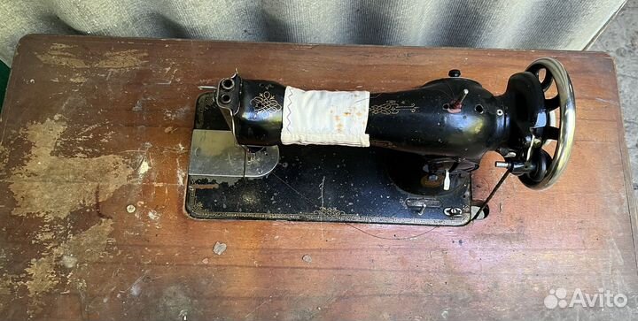 Швейная машинка