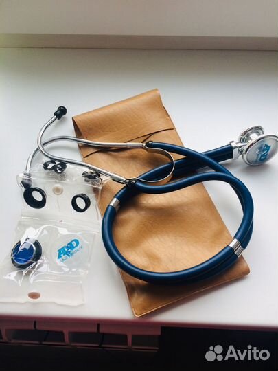 Тонометр,фонендоскоп