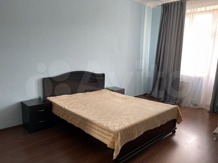 2-к. квартира, 114 м², 7/14 эт.