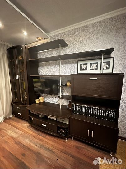 Стенка и угловой шкаф