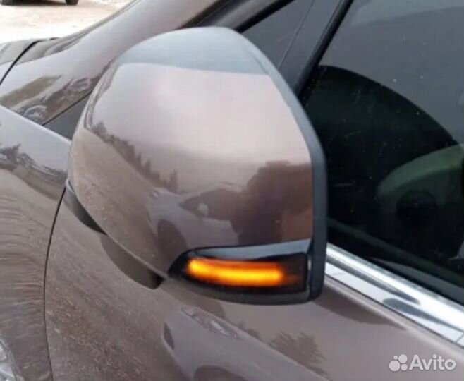 Светодиодные повторители в зеркало для Renault