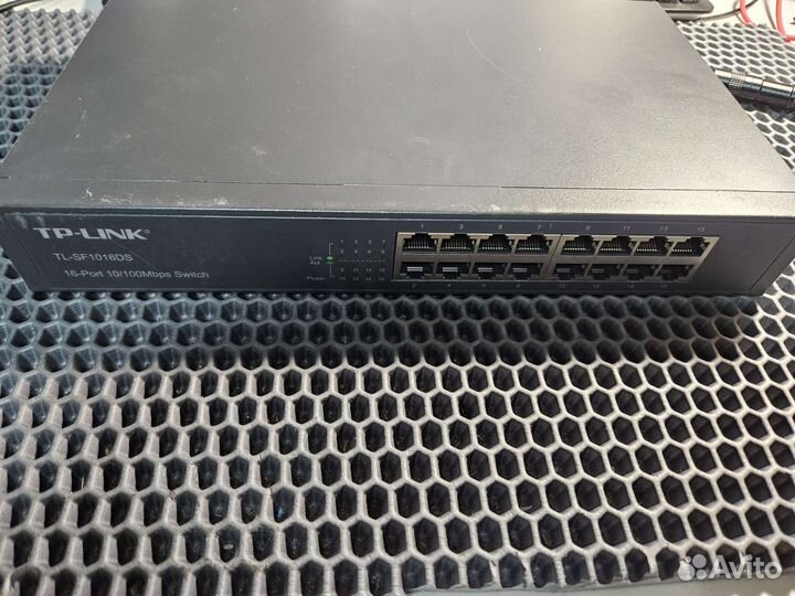 Коммутатор TP-link TL-SF1016DS