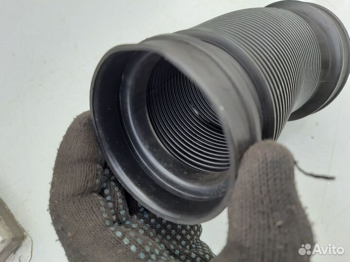 Гофра воздушного фильтра Audi A6 C5 Passat B5