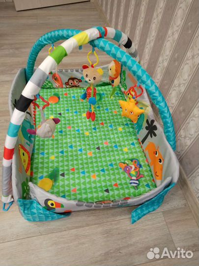 Развивающий коврик