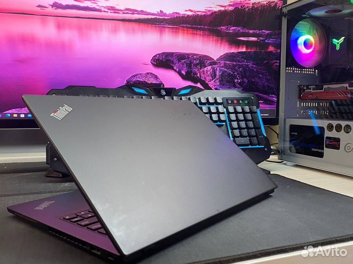 Ноутбук Lenovo Thinkpad X13 IPS FHD 8GB 256SSD