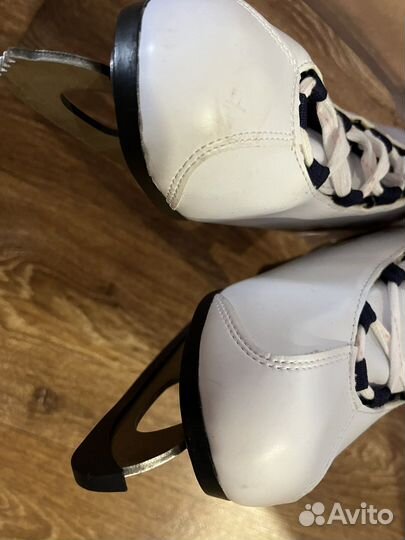 Коньки женский