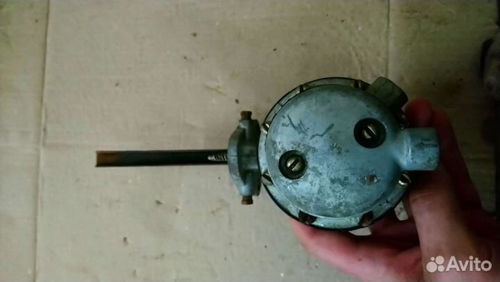 Бензонасос газ шааз б9д