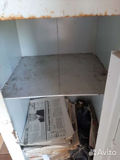 Сейф металлический