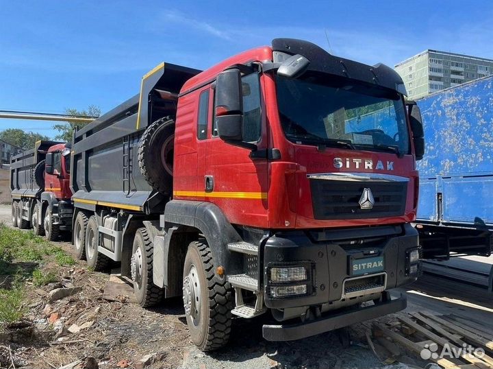 SITRAK ZZ3316V306ME, 2023