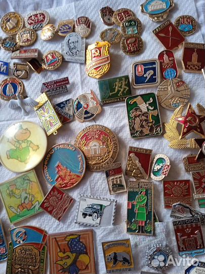Значки, всё что на фото
