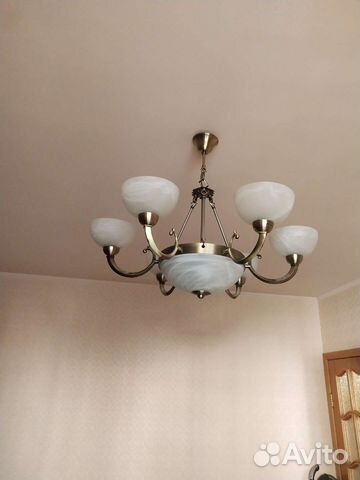 Люстра потолочная бу в отличном состоянии