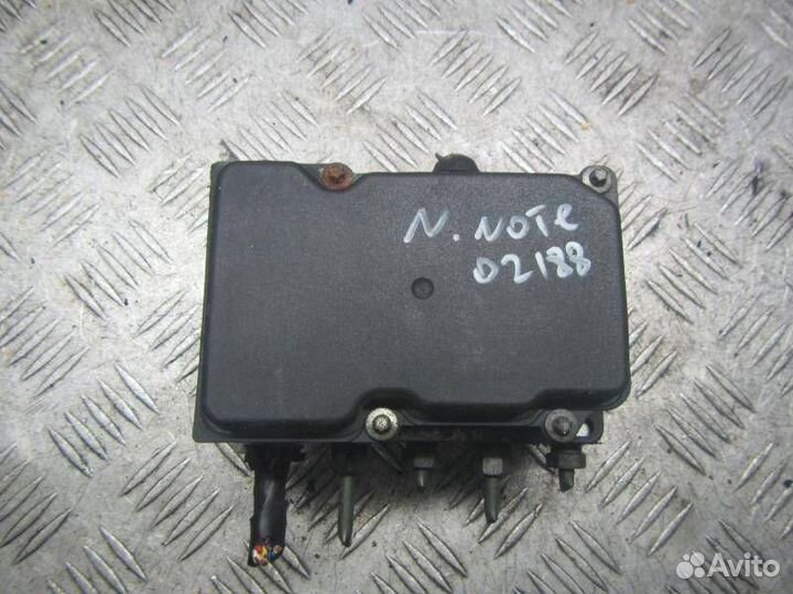 Блок ABS Nissan Note E11 2006 476609U100
