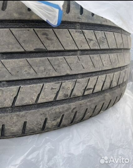 Bridgestone Alenza 001 245/50 R19 105W