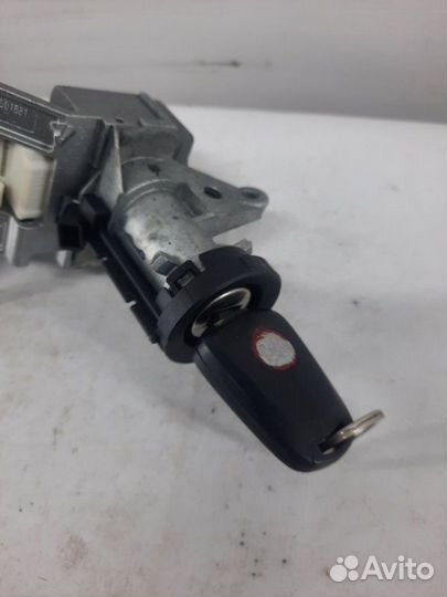Замок зажигания Opel Zafira B минивэн 1.6 Z16XE1