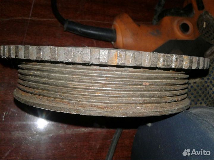 Шкиф коленвала ваз2110