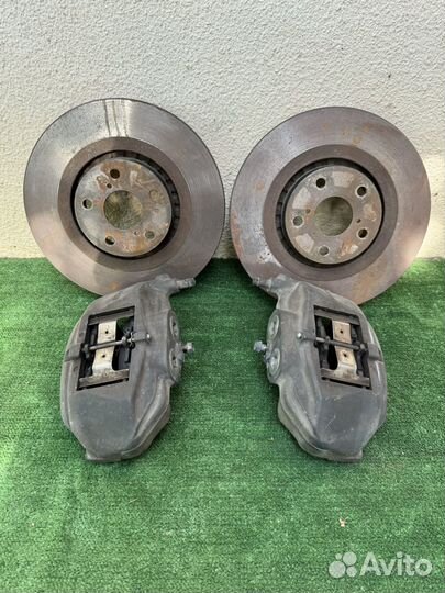 Тормоза advics 4-х поршневые Lexus Gs 350