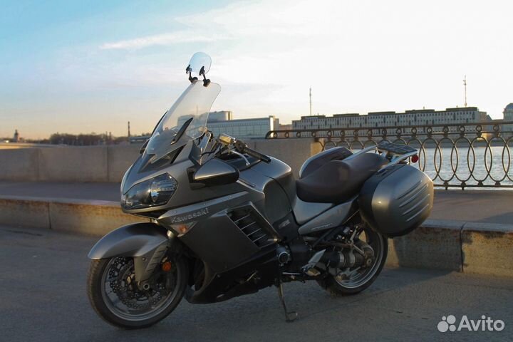 Kawasaki GTR 1400 (concours 14)