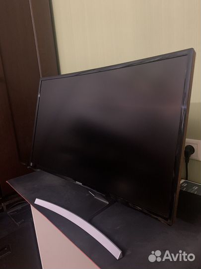 Монитор Samung S27D590SC