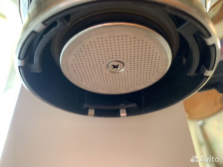 Кофеварка эспрессо DeLonghi EC685.W