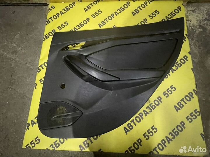 Обшивка двери задней правой LADA Vesta