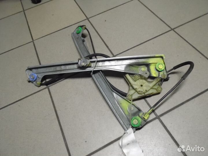 Стеклоподъемник передний левый Рено Лагуна 3