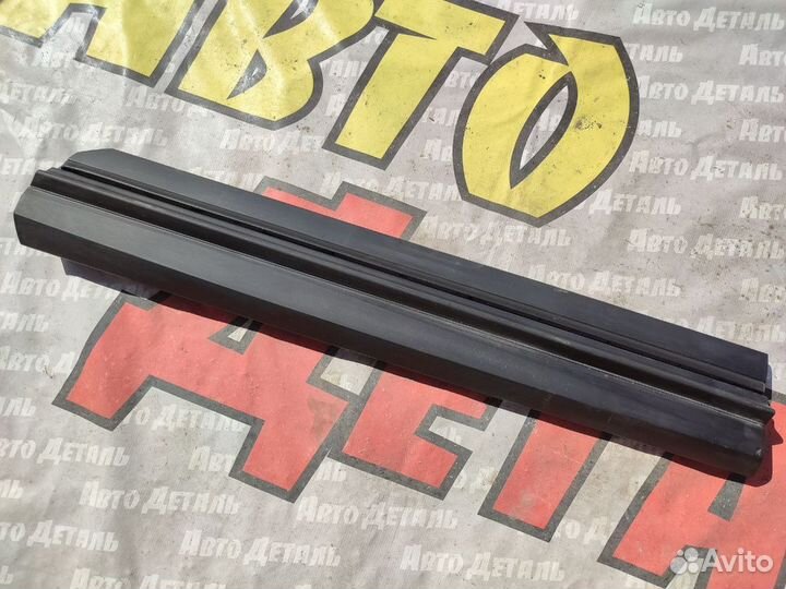 Накладка передней левой двери Lexus RX200 2015