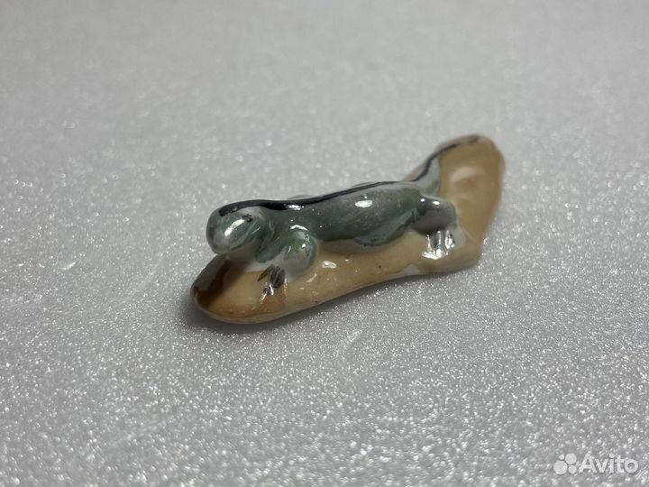 Статуэтка Ящерица